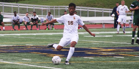 Men's Soccer Falls to Marygrove in a WHAC Contest