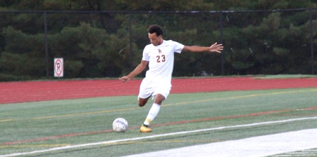 Madonna Bests Men's Soccer in the WHAC Opener