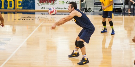 Men's Volleyball Defeats CCU in the First Game of the SHU Tournament