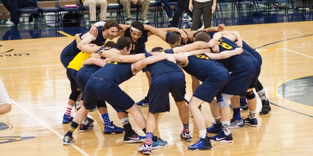 Men's Volleyball Sweeps Crosstown Rival Adrian