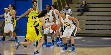 Women's Basketball Survives Second Half to Defeat Governors State (Ill.)