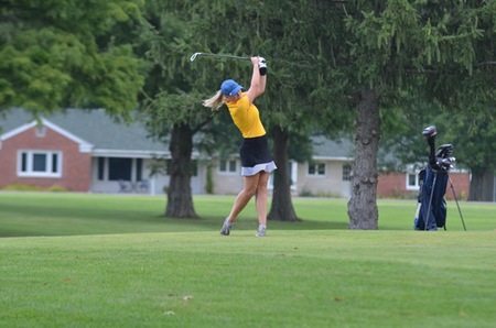 Women's Golf Team Begins Spring Season With Second-Place Finish at Gray Wolf Invitational