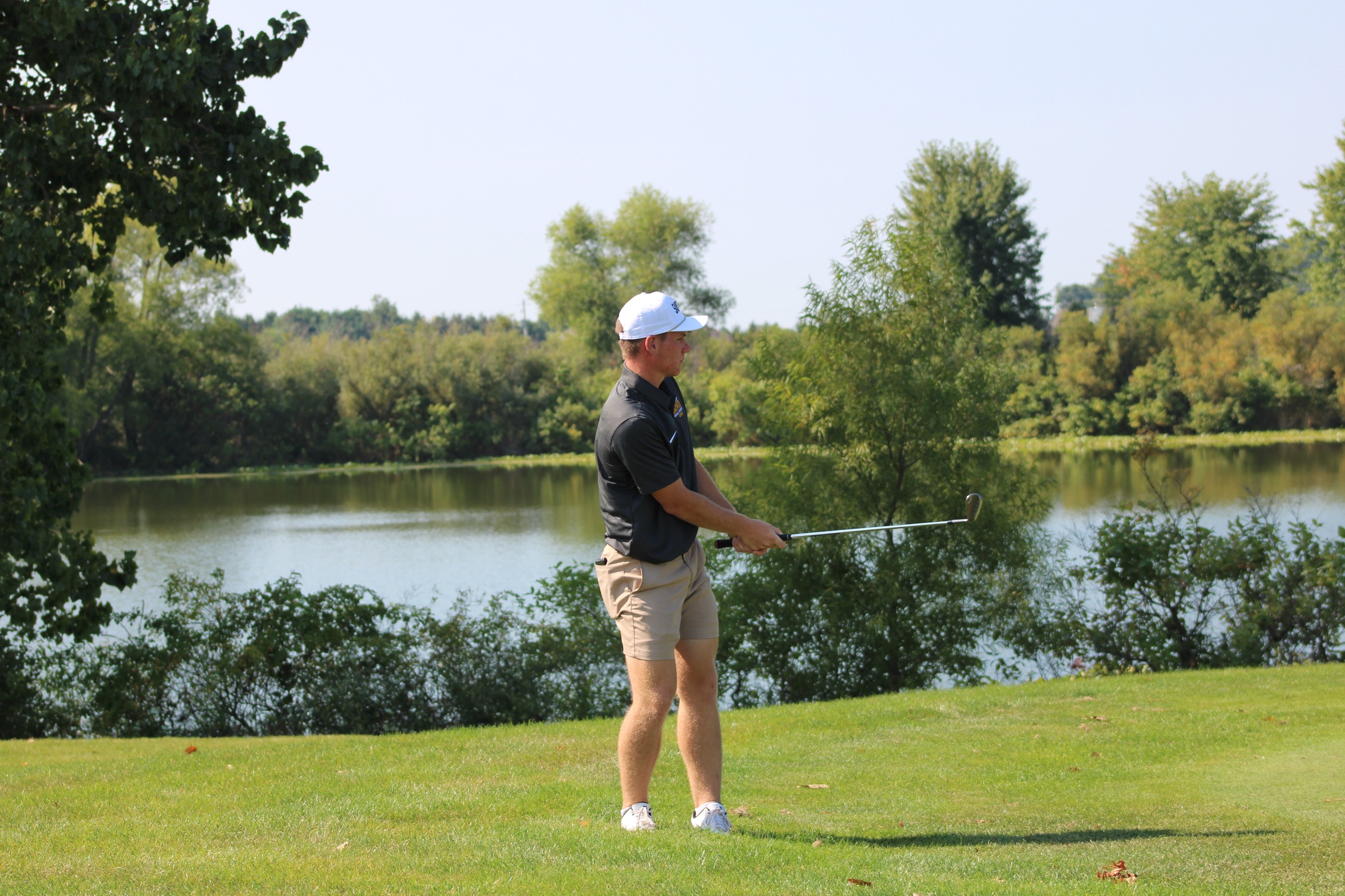 Men's Golf B Team Fills in At Zollner and Finishes in Eighth Place at Trine Invite