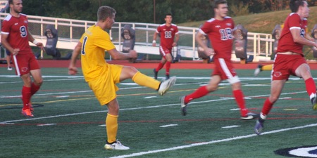 Men's Soccer Overwhelmed by Indiana Tech in WHAC Play