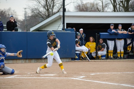 Softball Suffers First Conference Setback After Splitting With Aquinas