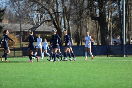 Women's Soccer Falls to #2 Spring Arbor in the National Tournament