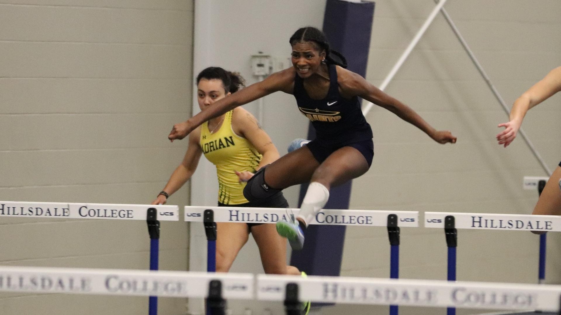 Richards Hits Two Provisionals For Women's Track and Field